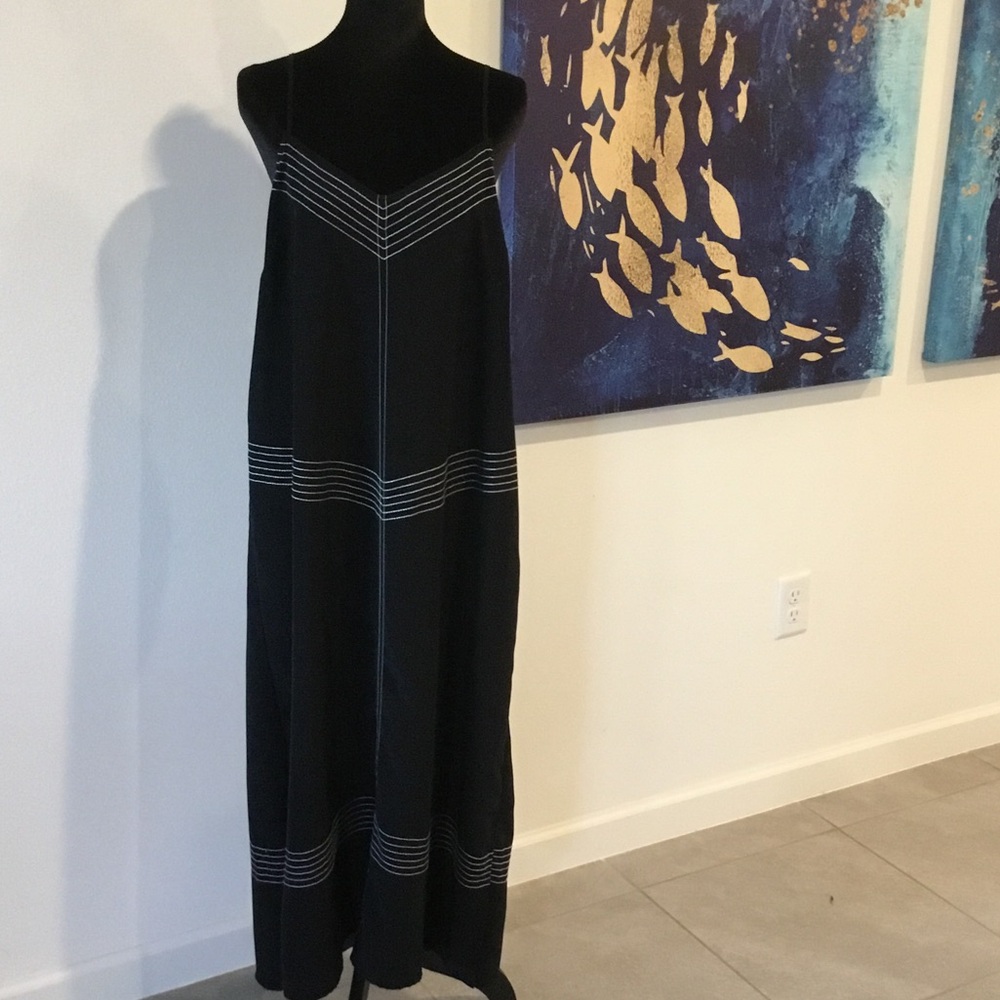 Elegant Black Maxi Dress